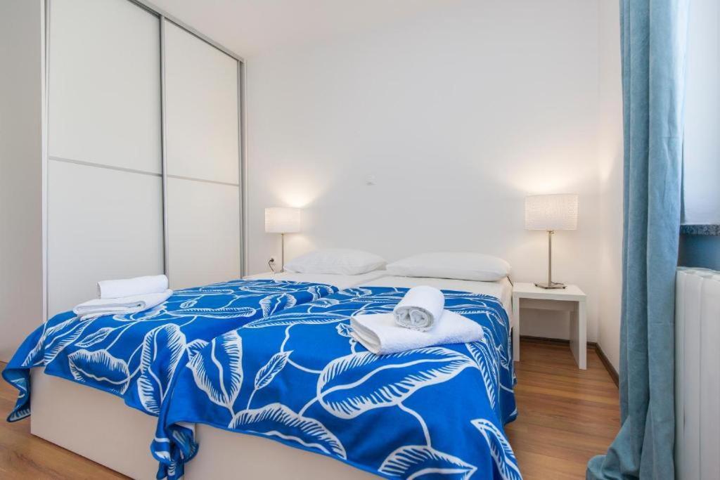 Apartments "Alen" Nedeščina Kültér fotó