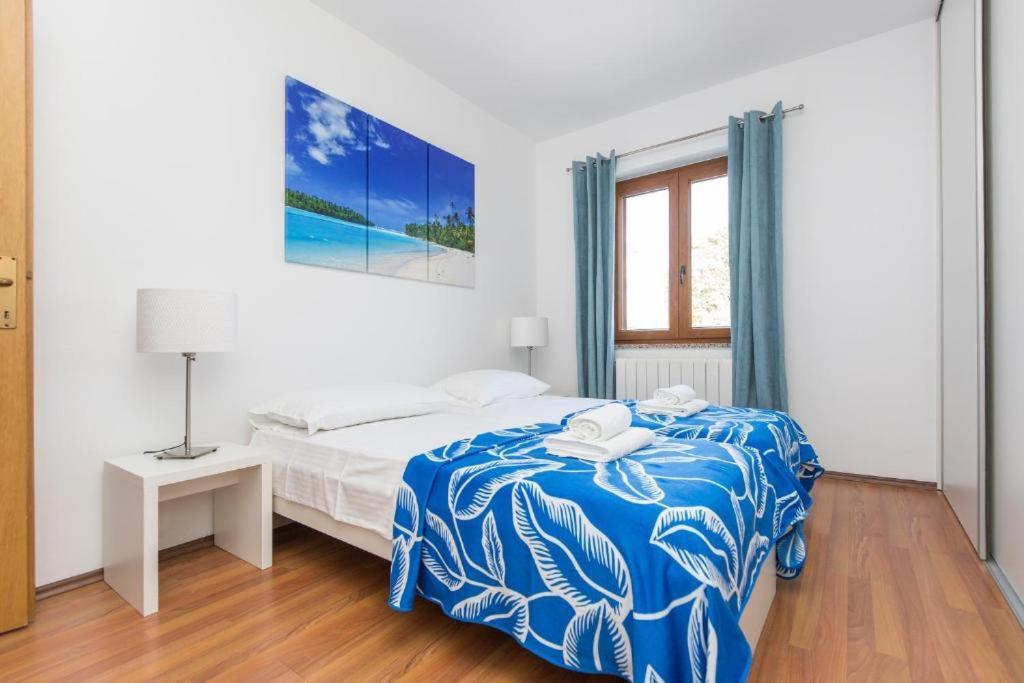 Apartments "Alen" Nedeščina Kültér fotó